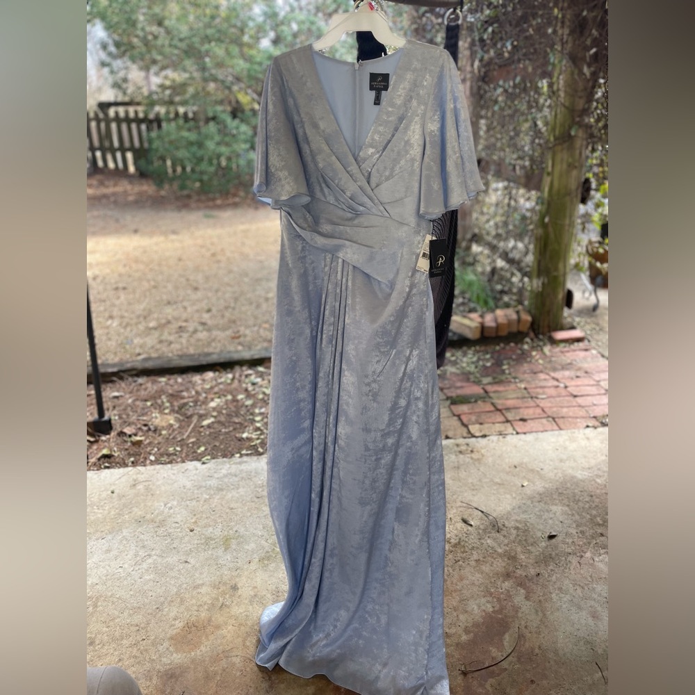 Adrianna Papell Formal Gown